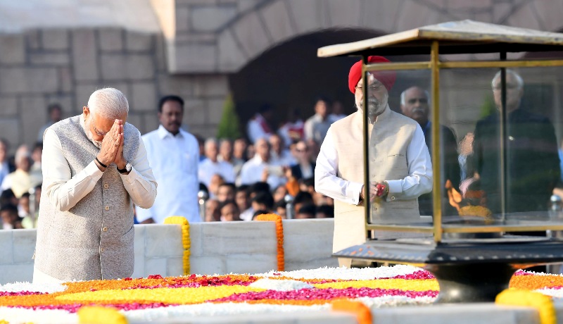 PM Modi performs parikrama on Mahatma Gandhi's birth anniversary at Rajghat