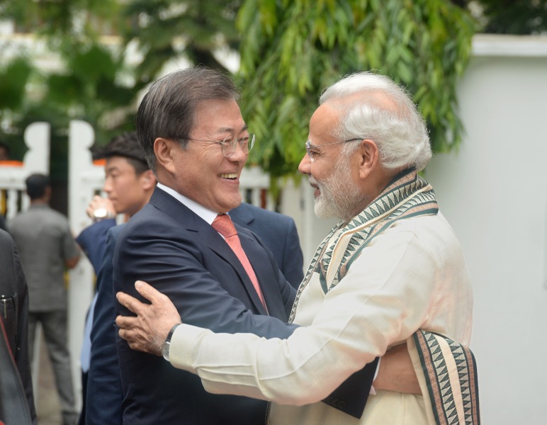 Narendra Modi, Moon Jae-in visit World Peace Gong 