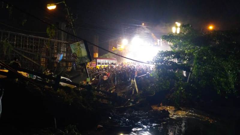 Kolkata bridge collapse: Rescue operation underway
