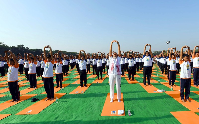  PM Modi performs Yoga on International Yoga Day in Dehradun