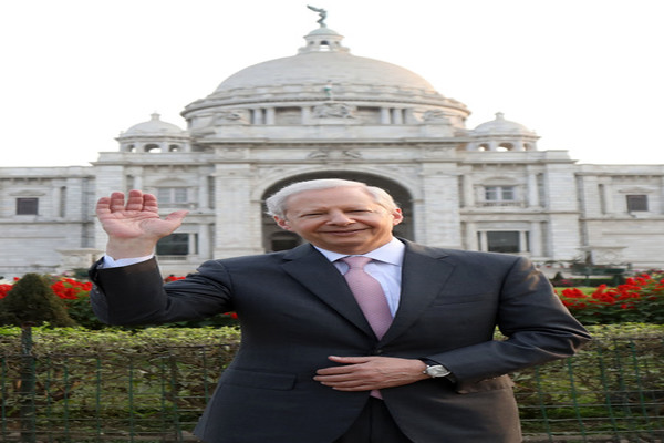 US Ambassador to India Kenneth I. Juster visits Victoria Memorial