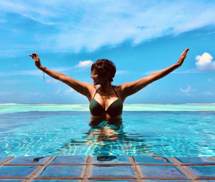 Mandira Bedi enjoys Maldives vacation, scorches social media with bikini images