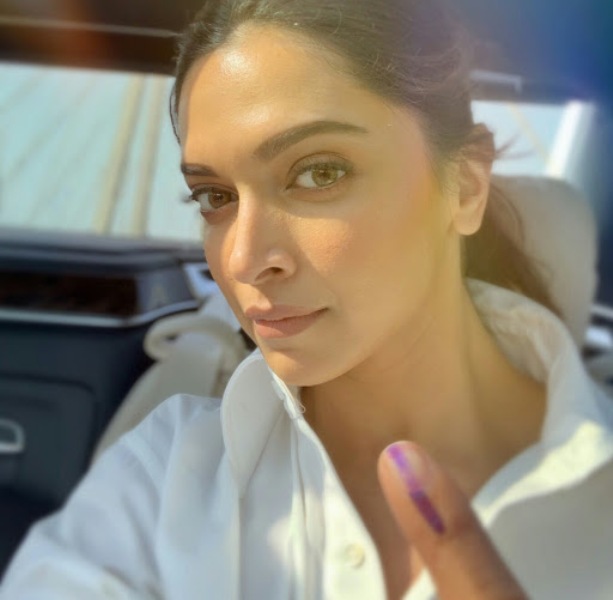 Bollywood casts vote to elect new government