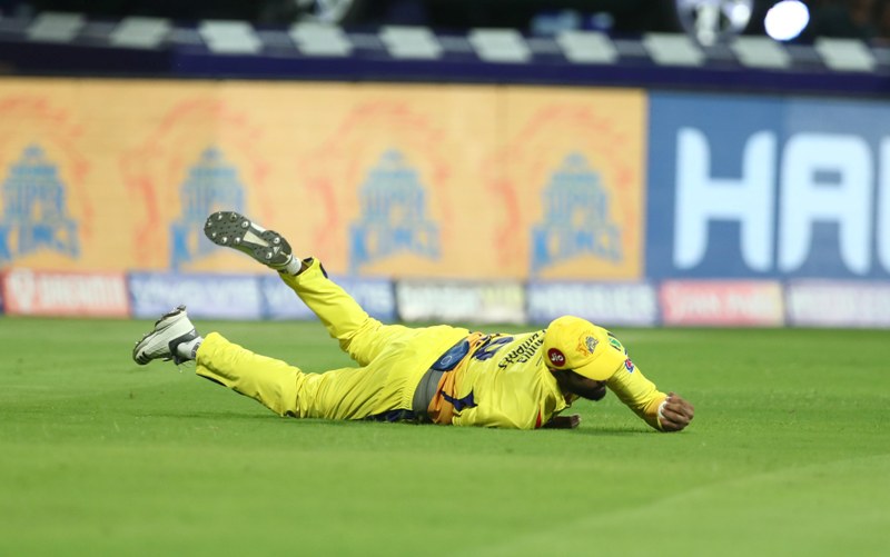 Ravindra Jadeja takes catch of AB de Villiers