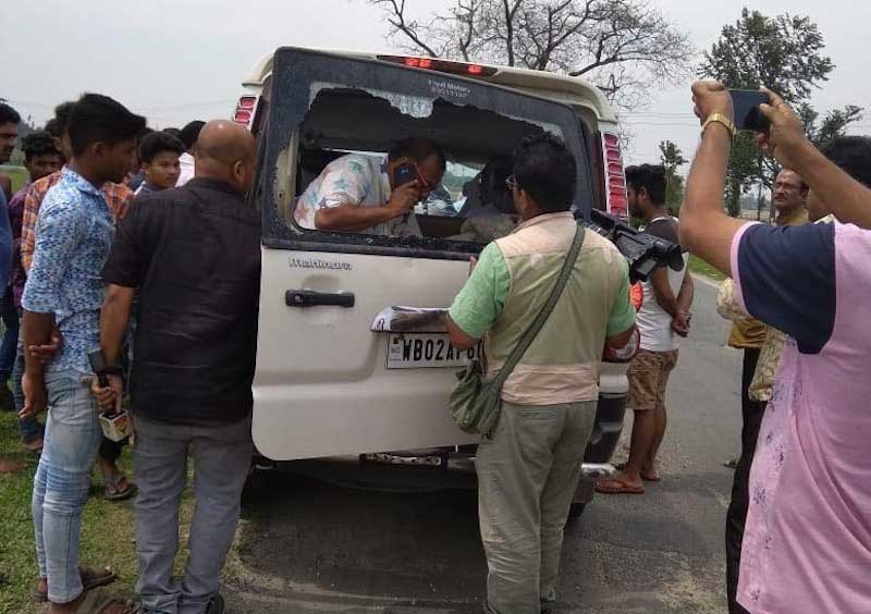 Violence marks second-phase Lok Sabha polls in Bengal, CPM candidate Md Salim's car attacked