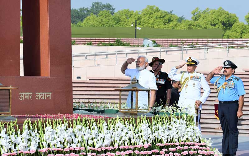 PM Modi pays homage to Mahatma Gandhi at Rajghat