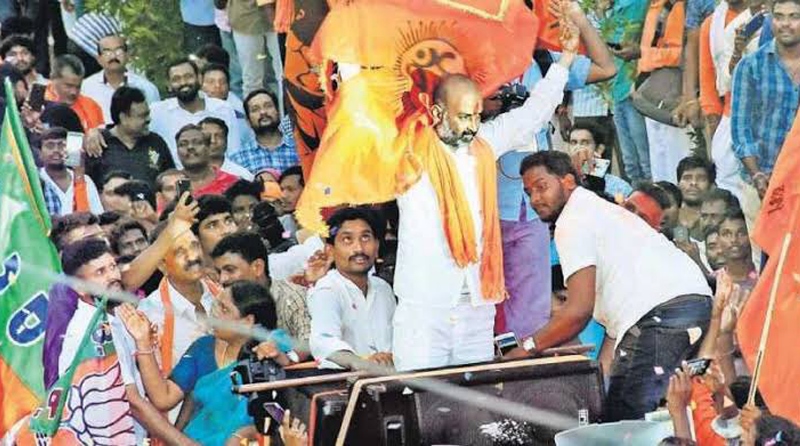 Telangana BJP President Bandi Sanjay Kumar celebrating victory of GHMC in Hyderabad