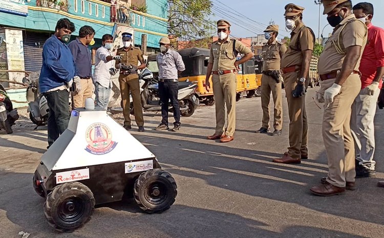 Commissioner of Police launches Robot to patrol containment zones in Chennai
