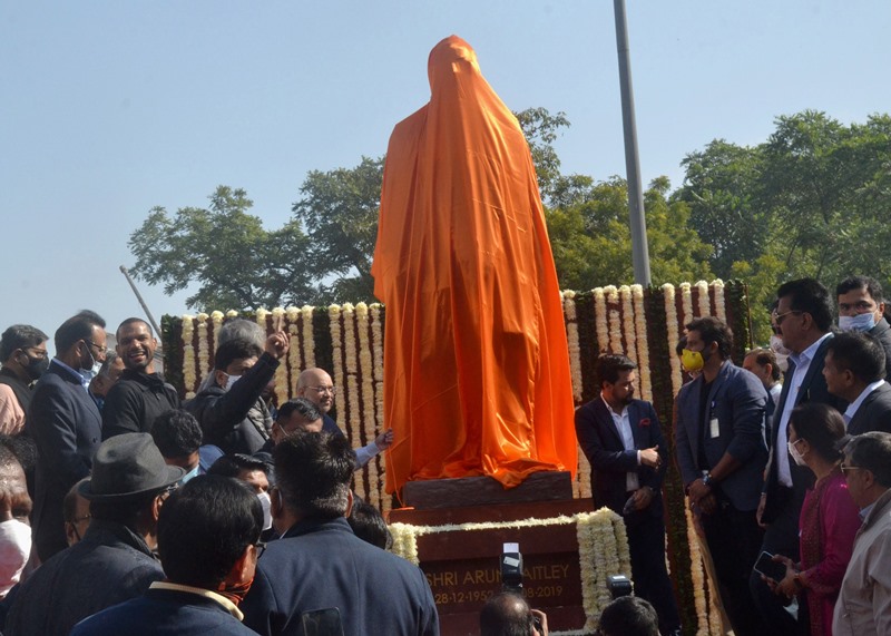 Amit Shah unveils late Arun Jaitley's statue in Feroz Shah Kotla