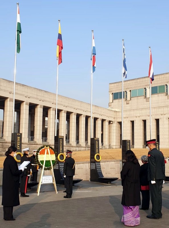 Army chief MM Naravane pays tribute to Korean War veterans