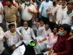 Congress protests against farm bills in Kolkata