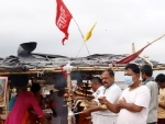 Prayagraj: Hindu devotees offer oil lamp aarti after Rudrabhishek prayers