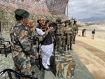 Rajnath Singh participates at military exercise in Leh