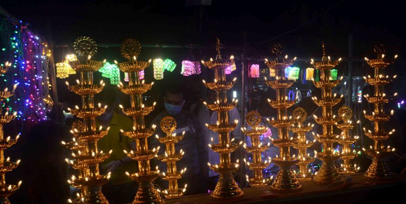 People shopping Diwali lights ditching covid scare