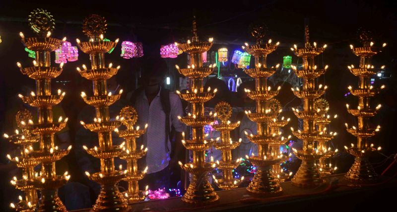People shopping Diwali lights ditching covid scare