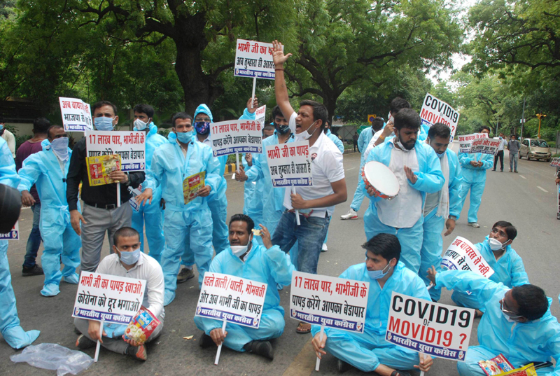 Bhabiji Papad: Indian Youth Congress workers protest in New Delhi