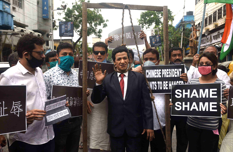 Kolkatans demonstrate against China