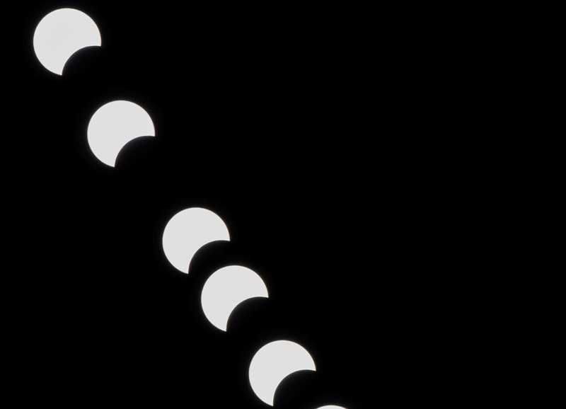 Glimpses of the Solar Eclipse