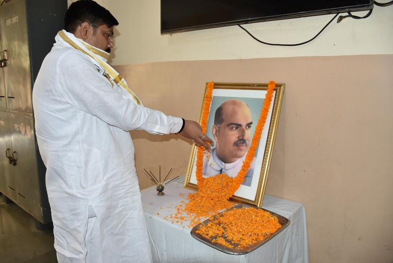 BJP pays tribute to Shyama Prasad Mukherjee in Ranchi 
