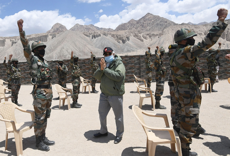 Modi makes surprise visit to Ladakh, exhorts soldiers amid China-border tension