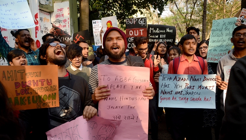 Jadavpur University students hit Kolkata streets protesting against JNU violence