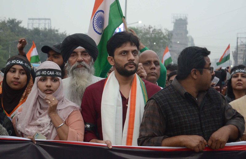 Actor Zeeshan Ayyub joins rally protesting CAA, NPR and NRC in Kolkata 