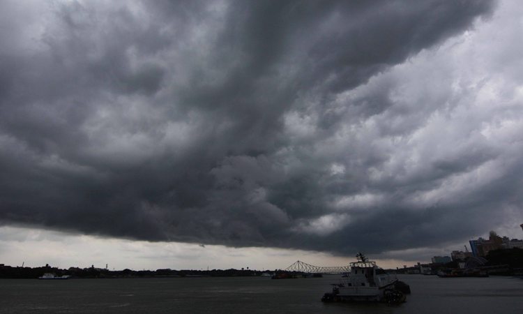 Dark clouds over West Bengal capital Kolkata ahead of Cyclone Amphan