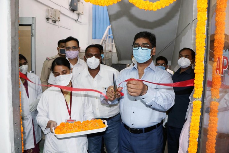 Jharkhand CM Hemant Soren inaugurates Plasma Centre