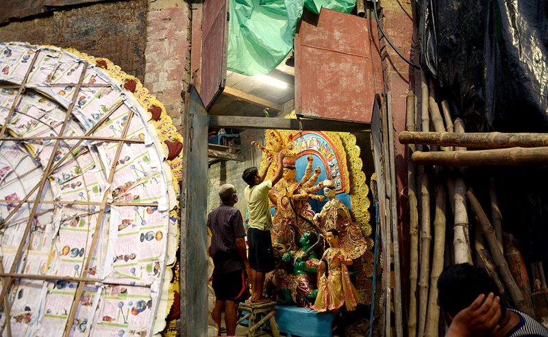 Kolkata gears up for Durga Puja in the time of corona