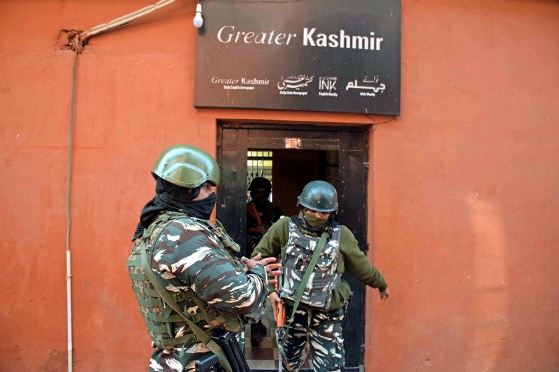 NIA conducts raids in Srinagar