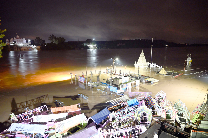 Jabalpur submerged due to water release from dam
