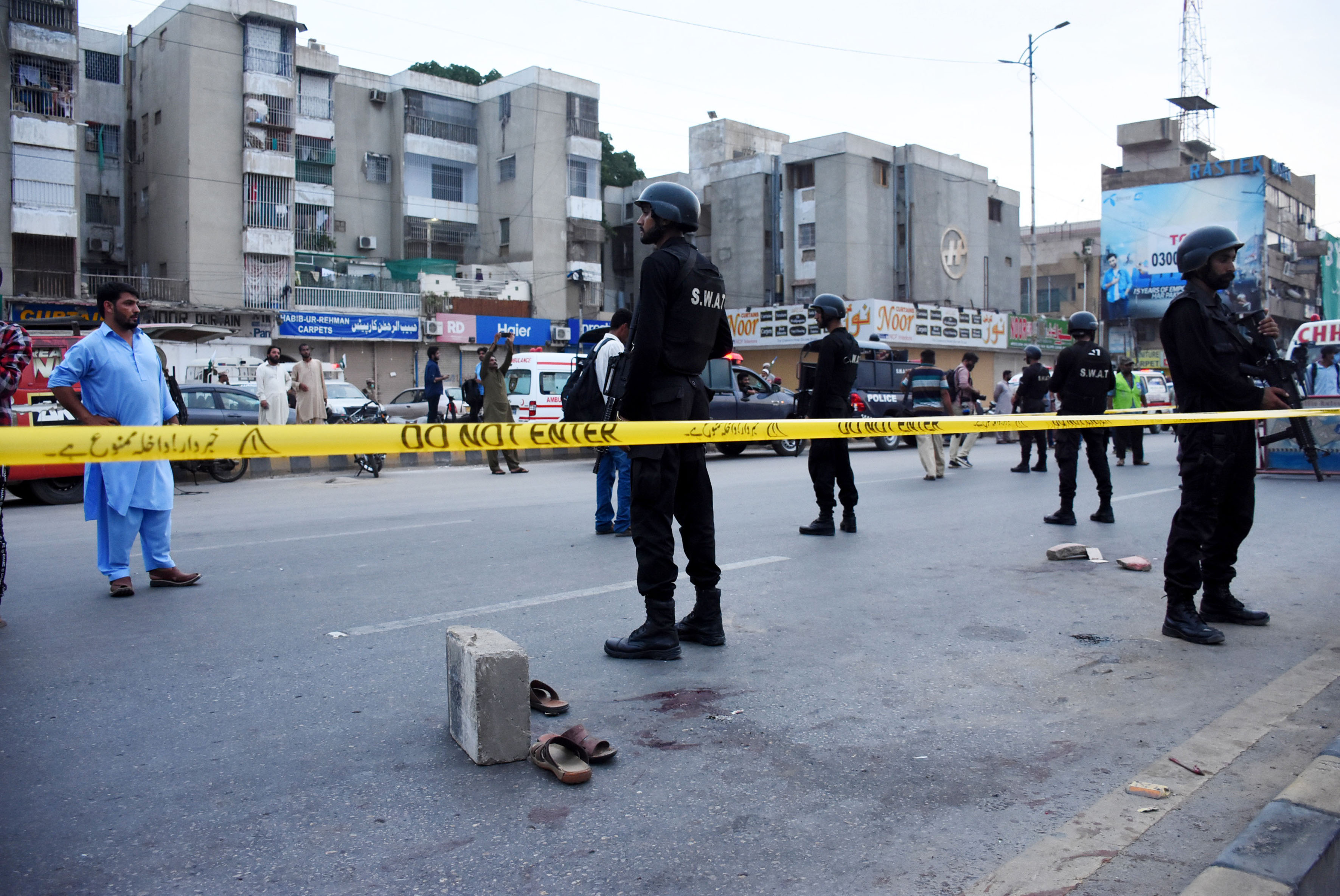 Grenade attack at Karachi rally