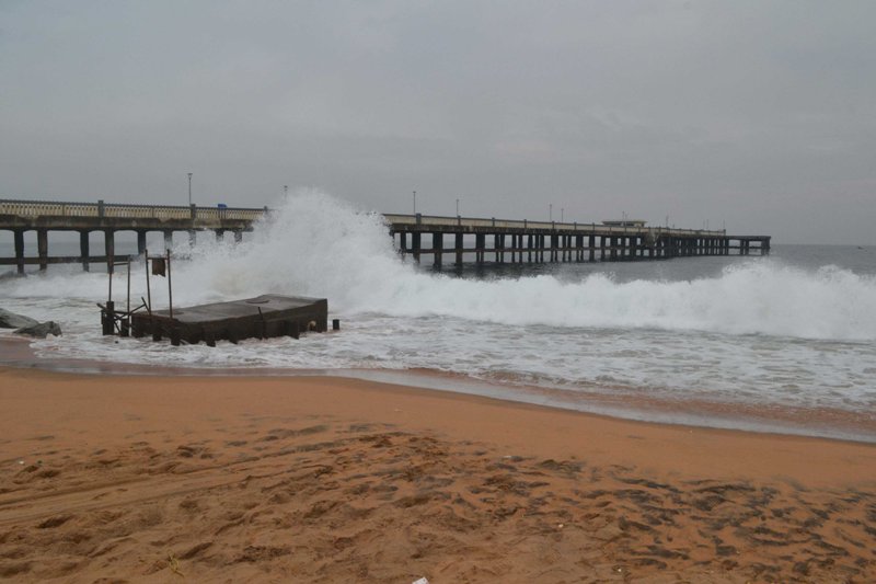 High tide rises above Valiyathura pier due to impact of Cyclone Burevi in Thiruvananthapuram