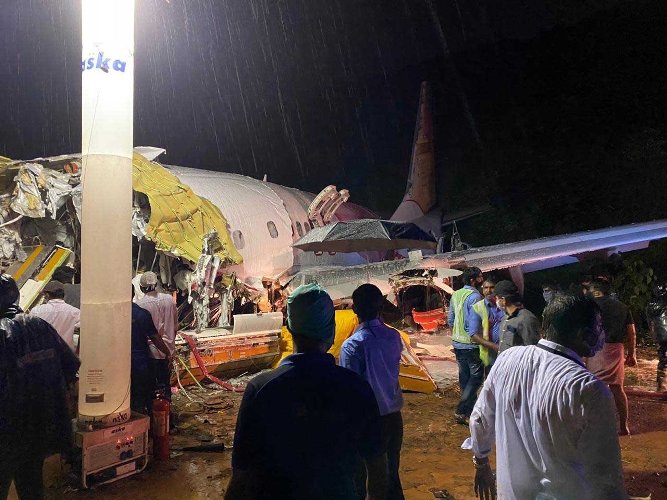 17 die in Air India Express plane crash in Kozhikode