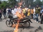 Jan Adhikar Party activists protesting against petrol, diesel price hike in Patna
