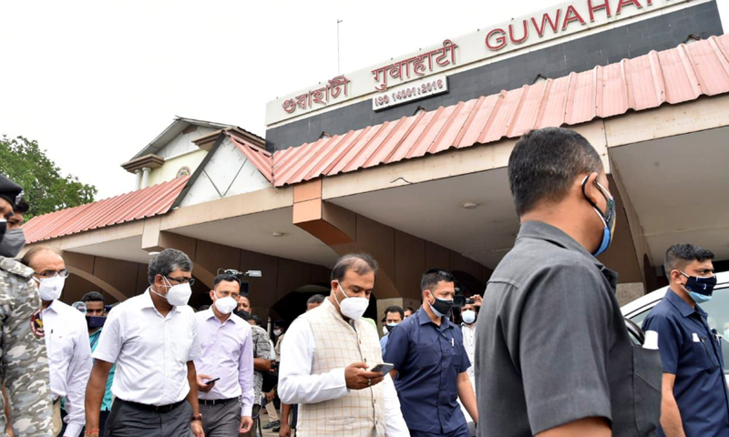 Assam Minister visits Guwahati railway station