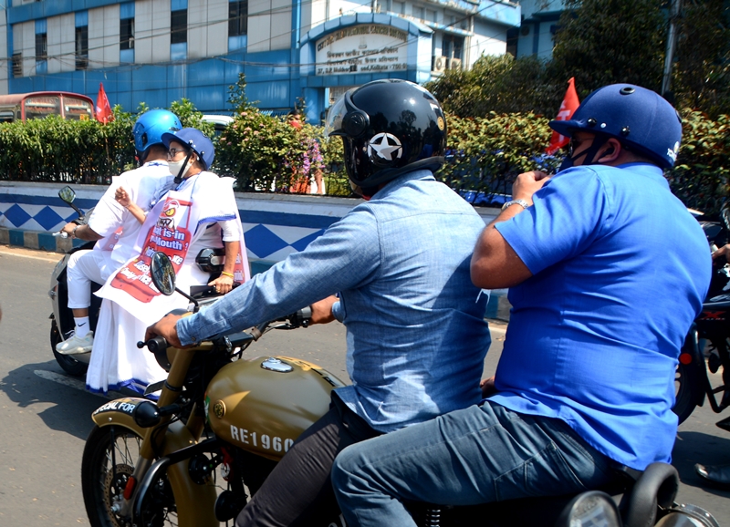 Mamata Banerjee rides e-scooty to Nabanna protesting fuel price hike