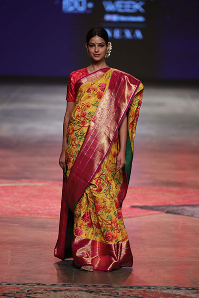 Lakme Fashion Week: Taapsee Pannu walks the ramp