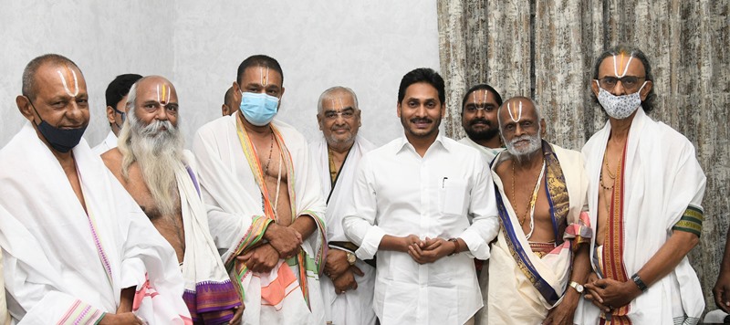 TTD Chief Priest, Ramana Deekshitulu and other Priest’s of TTD calling on Andhra Pradesh CM Y S Jagan Mohan Reddy