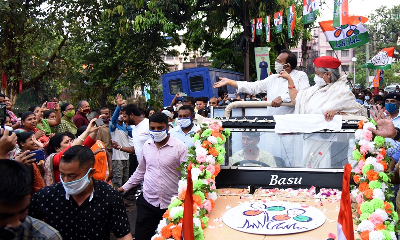 Bengal: Jaya Bachchan campaigns for TMC in Kolkata