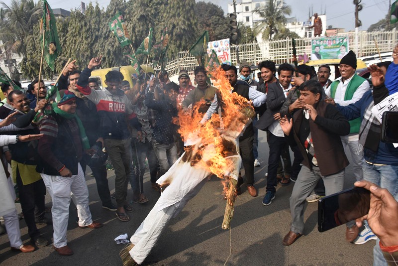 RJD protests against Nitish Kumar in Patna