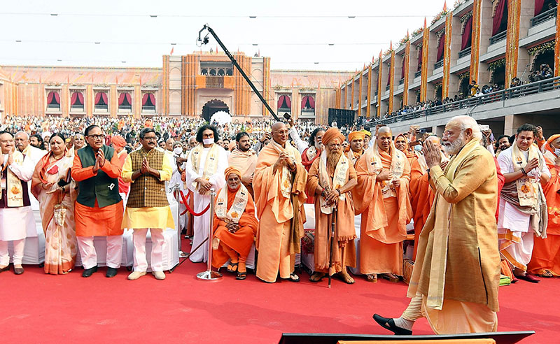 PM Narendra Modi visits Varanasi