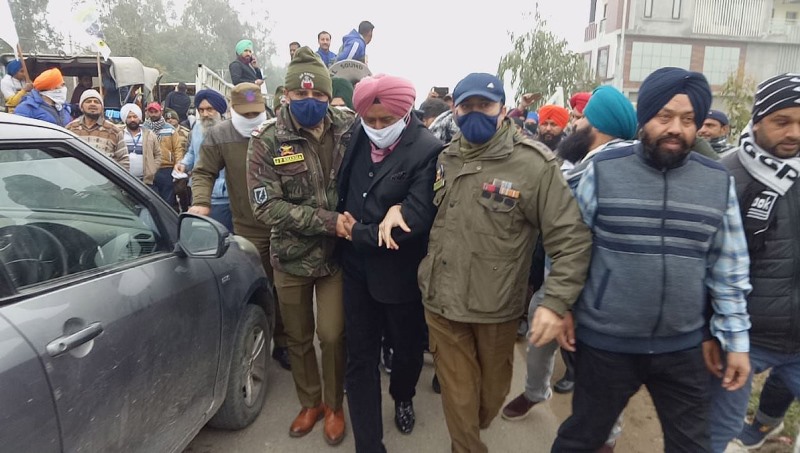 DDC member and farmers' leader arrested during protest rally