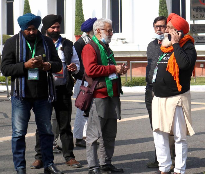 10th round of meeting between farmers and government over farm laws