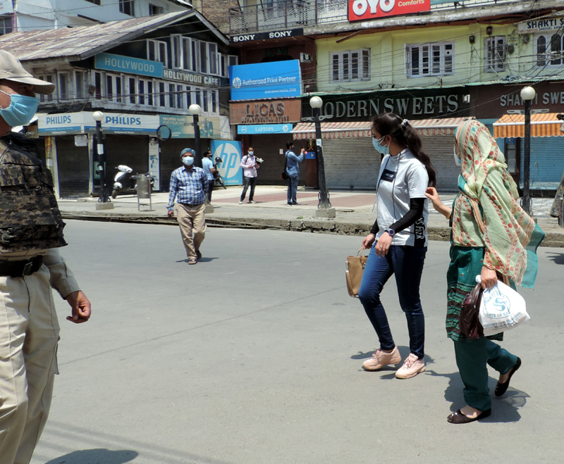Eid shopping amid Covid-19 in Kashmir