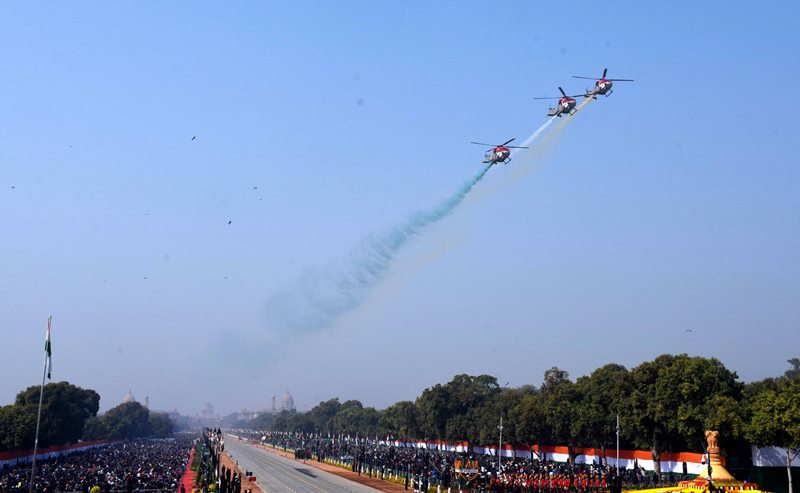 New Delhi: IAF Su-30, Mig-29 with C-17 Gobemaster fighter aircrafts performing a fly past during the 72nd Republic Day