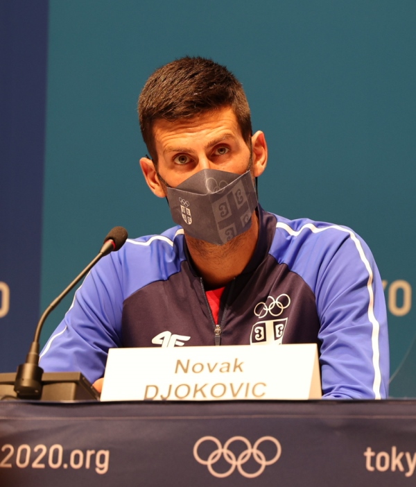 Djokovic addresses press conference in Tokyo