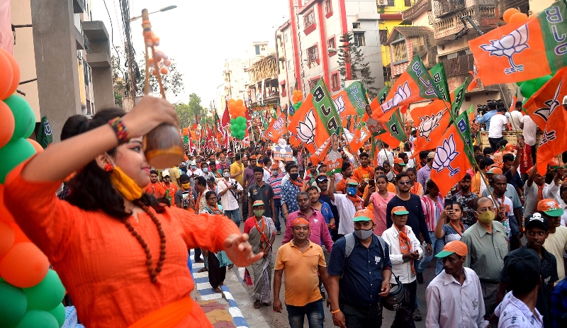 Bengal polls: Amit Shah holds roadshow for BJP candidates Babul Supriyo, Srabanti Chatterjee and Payel Sarkar in South Kolkata