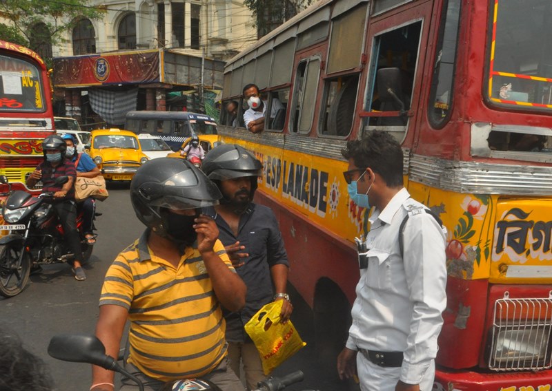 Police enforce Covid-19 protocol in Kolkata