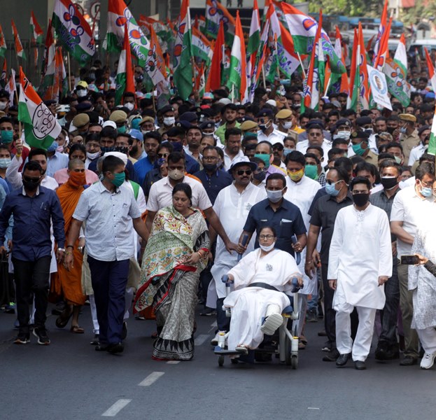Wheel chair bound Mamata roadshow in Kolkata